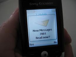 Send flirty text messages to get the girl